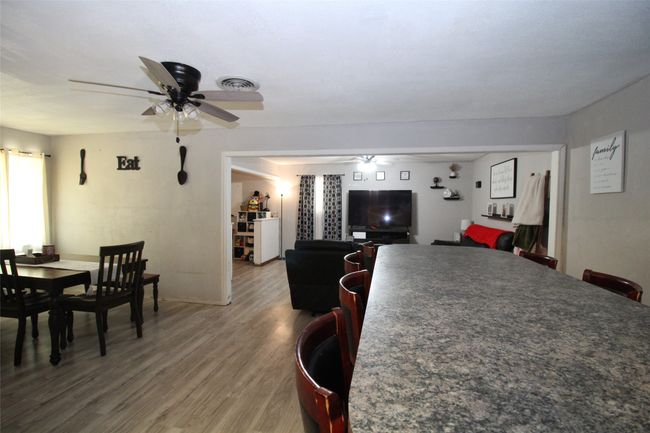 1281 W Eden St, House other with 3 bedrooms, 1 bathrooms and null parking in Munday TX | Image 14