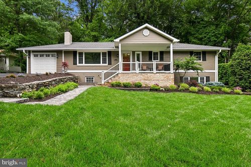 8324 The Midway, ANNANDALE, VA, 22003-3719 | Card Image