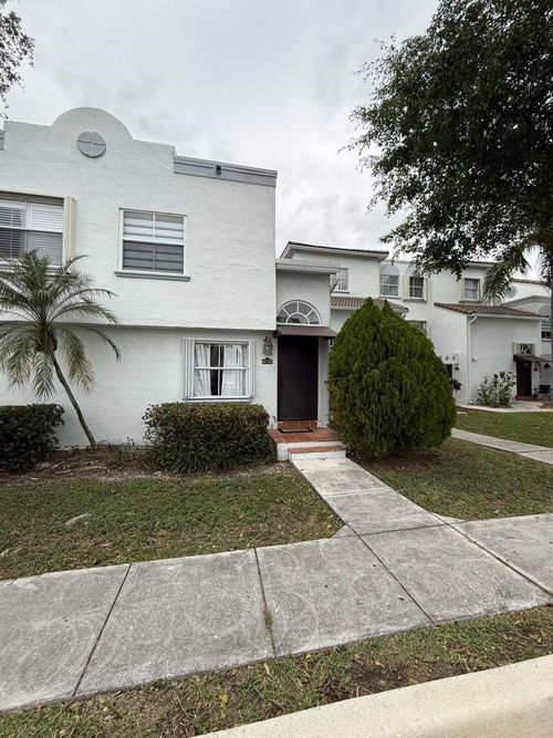 227-4740 Nw 97th Pl, Doral, FL, 33178-1969 | Card Image