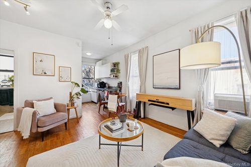 apt-6c-205 W 103rd St, New York, NY, 10025-8712 | Card Image