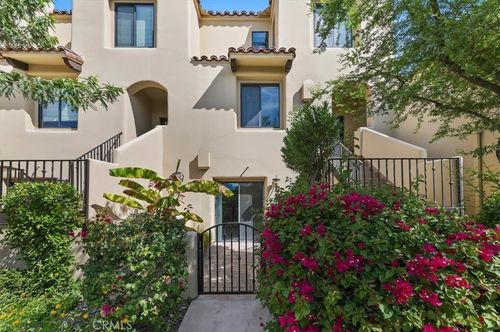 1045 Villorrio Dr S, Palm Springs, CA, 92262-0123 | Card Image