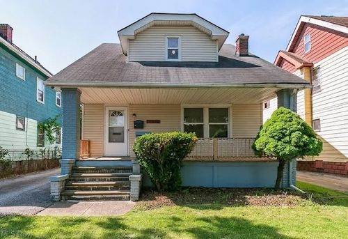 12506 Corlett Ave, Cleveland, OH, 44105-2910 | Card Image