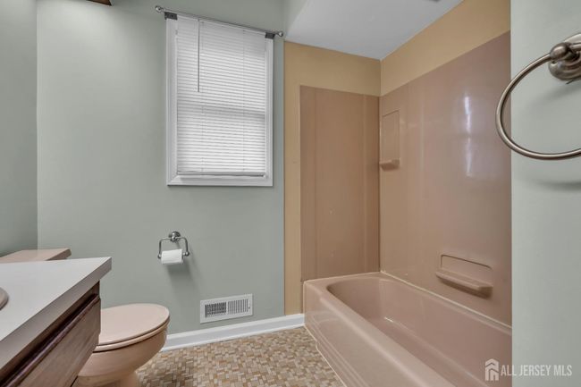 1125 Hanover St, House other with 3 bedrooms, 3 bathrooms and null parking in Piscataway NJ | Image 21
