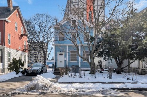 128 S Arlington Ave, East Orange, NJ, 07018-3017 | Card Image