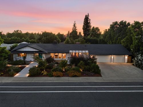 3961 American River Dr, Sacramento, CA, 95864 | Card Image