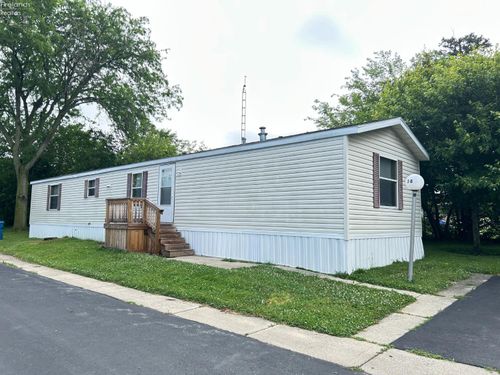 38-1730 Port Clinton Rd, Fremont, OH, 43420-1249 | Card Image