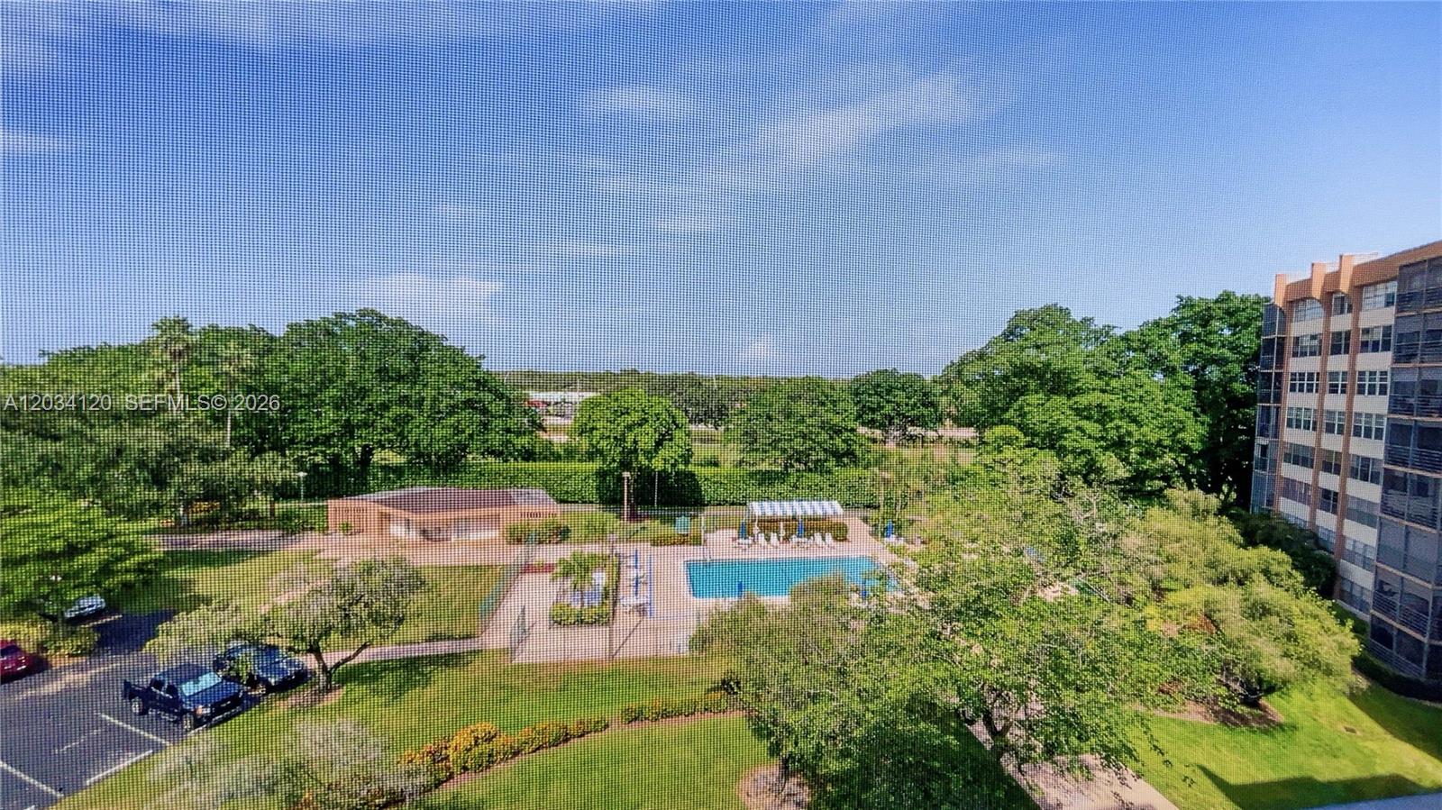 Residential in Pembroke Pines 2