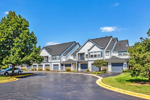 447-447 Chopin Ct, Wheaton, IL, 60189-2051 | Card Image