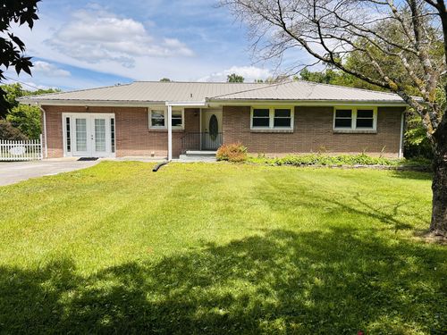 1301 Sycamore Dr, Manchester, TN, 37355-2067 | Card Image