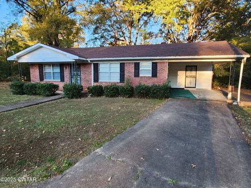 705 George St, Trenton, TN, 38382-2616 | Card Image