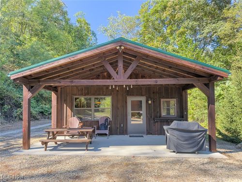 52975 Township Road 158, West Lafayette, OH, 43845-9788 | Card Image