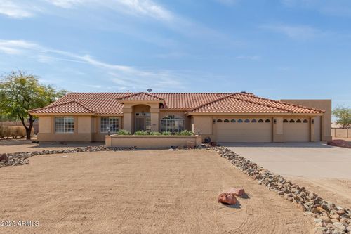 205 E Irvine Rd, Phoenix, AZ, 85086-6437 | Card Image