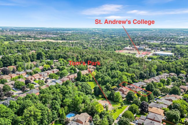 48 Lanewood Dr, House other with 4 bedrooms, 4 bathrooms and 2 parking in Aurora ON | Image 35