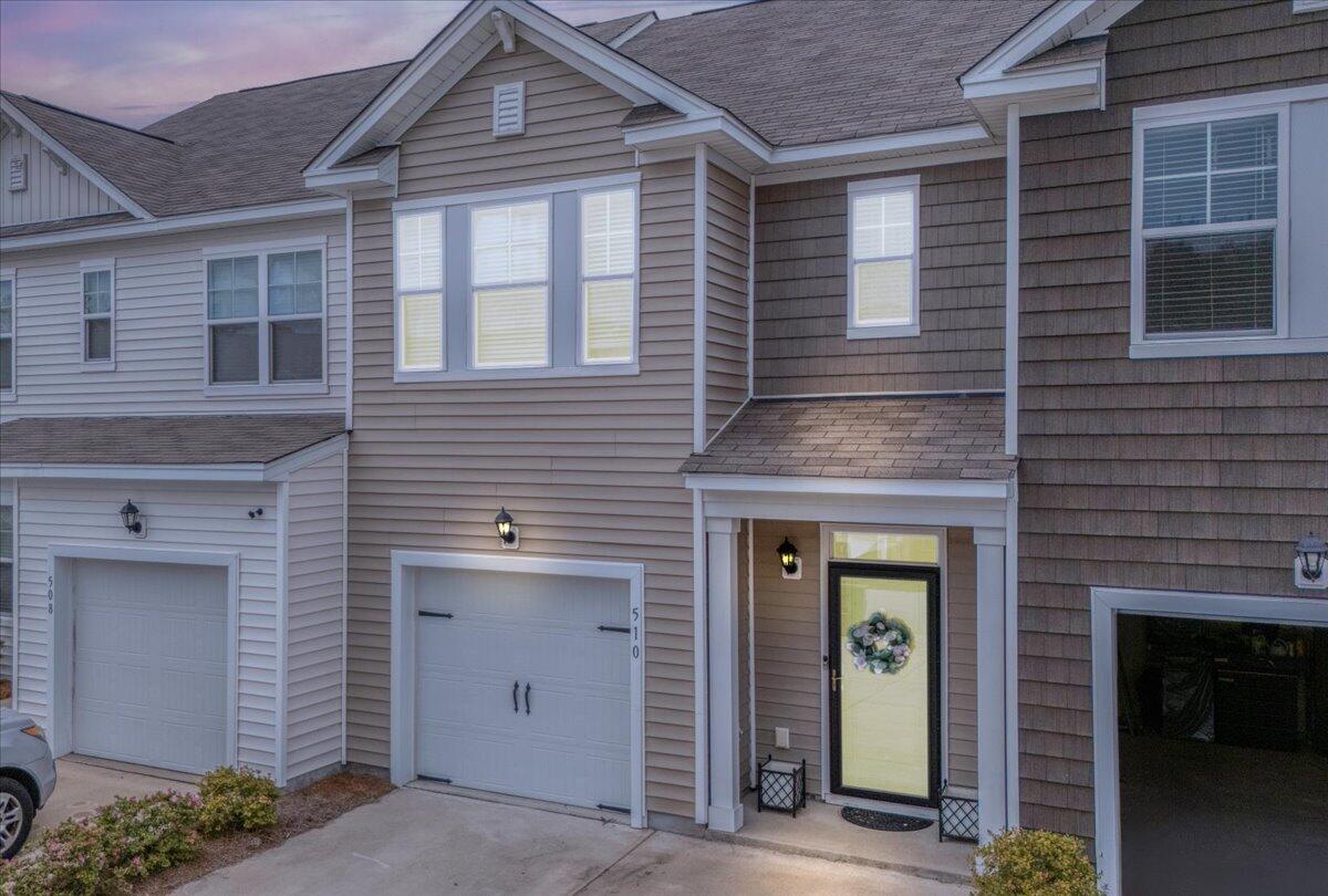 Nadir Ct, Summerville, SC 29486