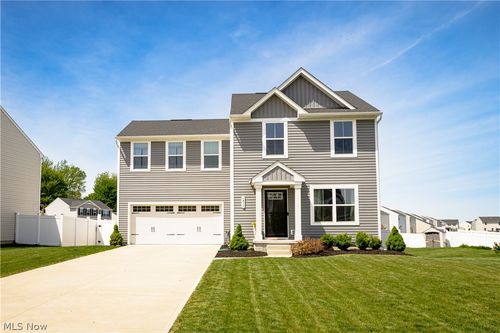 1411 Elizabeth Blvd, Painesville, OH, 44077-6175 | Card Image