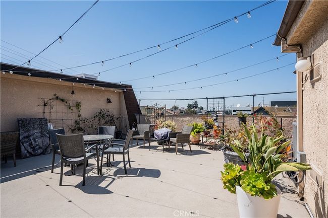 Additional Shared Roof top Patio | Image 11