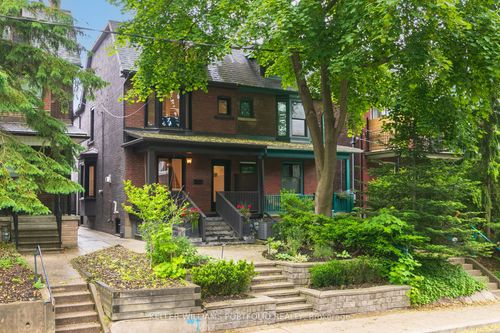 231 Grace St, Toronto, ON, M6G3A7 | Card Image