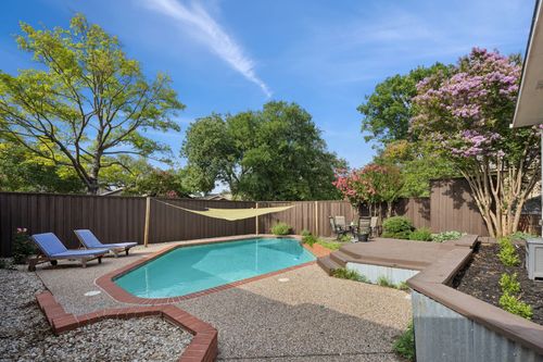 9227 Whitehurst Dr, Dallas, TX, 75243-6303 | Card Image