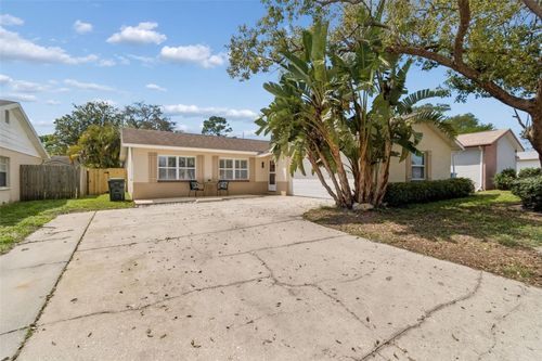 541 5th St Se, Largo, FL, 33771-2121 | Card Image
