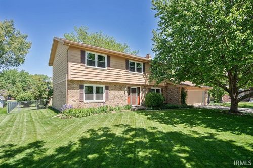 1630 Elmwood Lane, Kokomo, IN, 46902 | Card Image