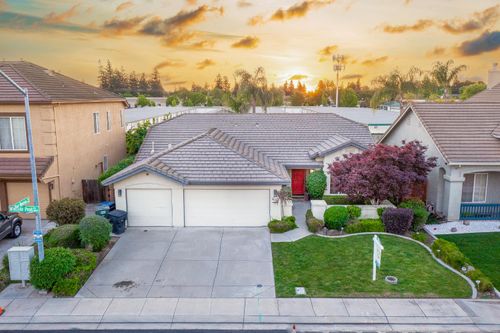 4021 Wheeler Peak Way, Modesto, CA, 95356-9386 | Card Image