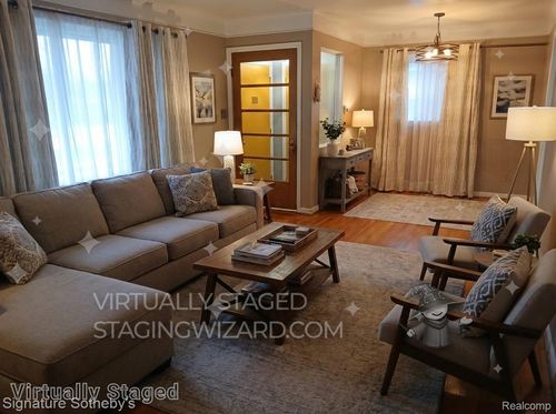 22101 Church St, Oak Park, MI, 48237-2697 | Card Image