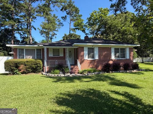 108 W Peter St, Cochran, GA, 31014-6847 | Card Image