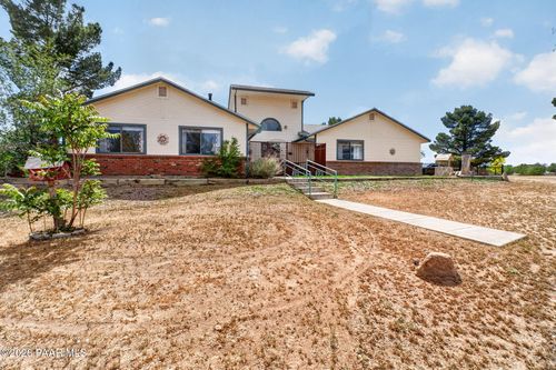 853 N Firesky Ln, Chino Valley, AZ, 86323-6772 | Card Image