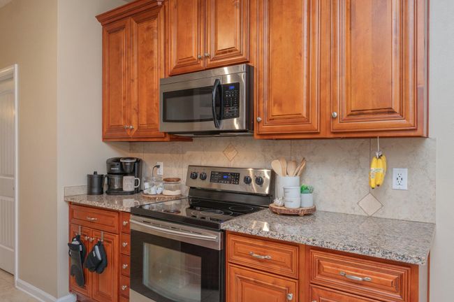 Kitchen | Image 8