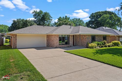 110 Marrero Dr, Shreveport, LA, 71115-2728 | Card Image