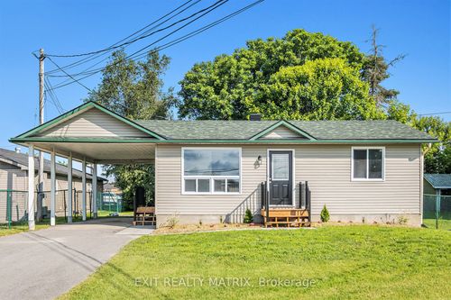 123 Laurier St, Casselman, ON, K0A1M0 | Card Image