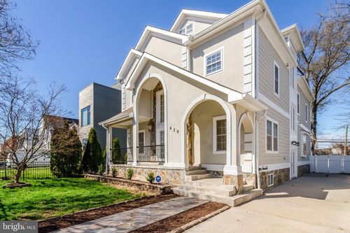 639 23rd St S, ARLINGTON, VA, 22202-2513 | Card Image