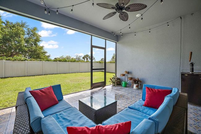 Screened rear lanai offering tons of privacy | Image 29
