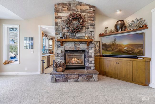 2554 E 3708 N, House other with 5 bedrooms, 4 bathrooms and 2 parking in Twin Falls ID | Image 13