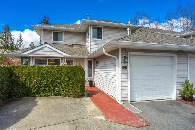 14 - 21928 48 Avenue, Townhouse with 3 bedrooms, 2 bathrooms and 3 parking in Langley BC | Image 2