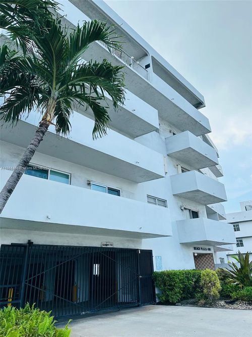 apt-506-4101 Indian Creek Dr, Miami Beach, FL, 33140-3258 | Card Image