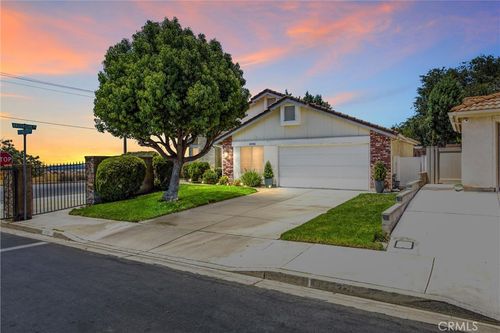 10981 Deerfield Dr, Beaumont, CA, 92223 | Card Image