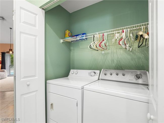 APT-202 - 1170 Partridge Ln, Condo with 2 bedrooms, 2 bathrooms and null parking in NAPLES FL | Image 24