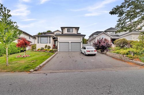 6748 123a St, Surrey, BC, V3W0Z1 | Card Image
