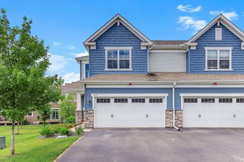 4225 Corn Silk Way, Woodbury, MN, 55129-4329 | Card Image