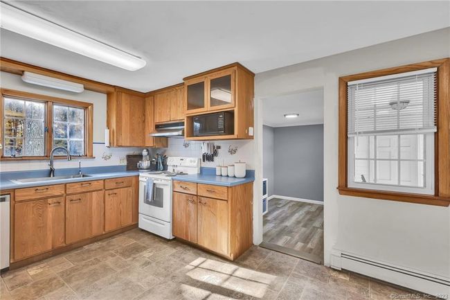 242 Moody Rd, House other with 4 bedrooms, 2 bathrooms and null parking in Enfield CT | Image 4