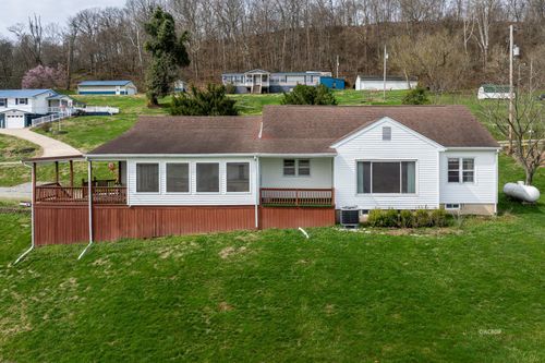234 Honeysuckle Dr, Cheshire, OH, 45620-9579 | Card Image
