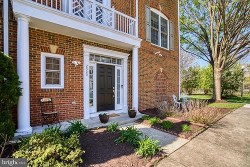 2520 Walnut Leaf Ln, HERNDON, VA, 20171-4653 | Card Image
