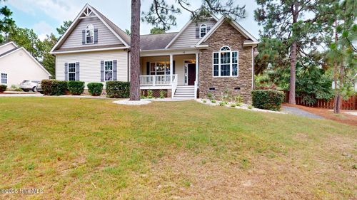 44 Spring Lake Dr, Pinehurst, NC, 28374-7081 | Card Image
