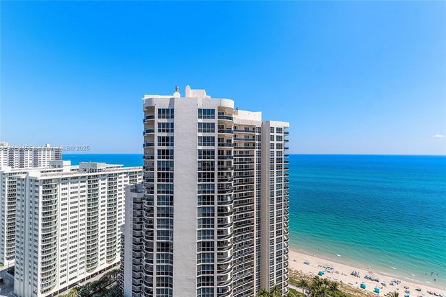 APT-2603 - 3100 N Ocean Blvd, Condo with 3 bedrooms, 3 bathrooms and null parking in Fort Lauderdale FL | Image 37