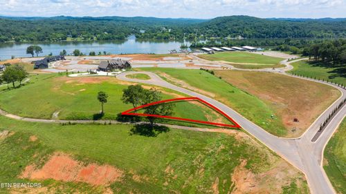 111 Magnolia Hl, Loudon, TN, 37774 | Card Image