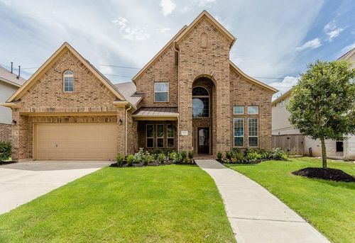 5015 Blackwater Ln, Sugar Land, TX, 77479-3767 | Card Image
