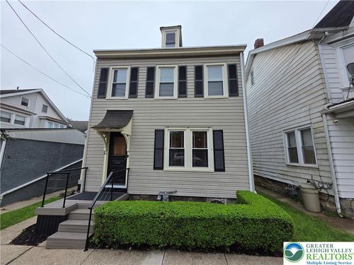 20 S 10th St, EASTON, PA, 18042-4204 | Card Image