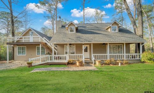 221 Butternut Gln, Holly Lake Ranch, TX, 75765-7712 | Card Image