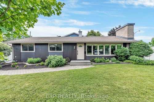 936 Blythdale Rd, Ottawa, ON, K2A3N6 | Card Image